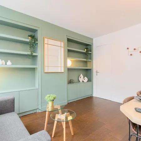 Lille Gares - Nice Equipped Apartment Buitenkant foto
